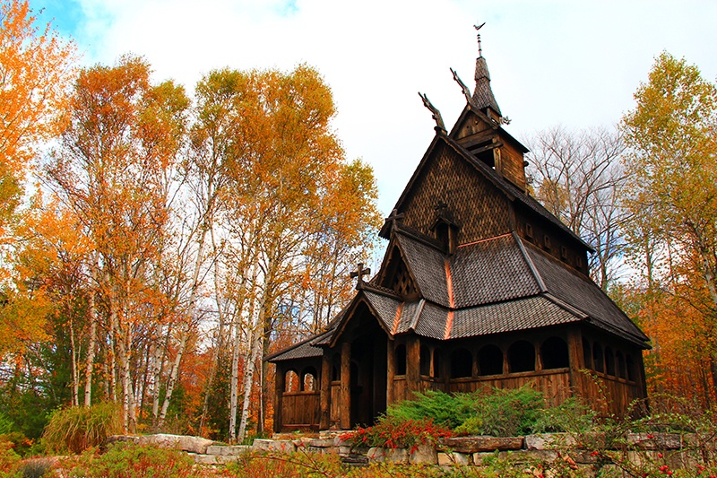 The Stavkirke surrounded by fall colors