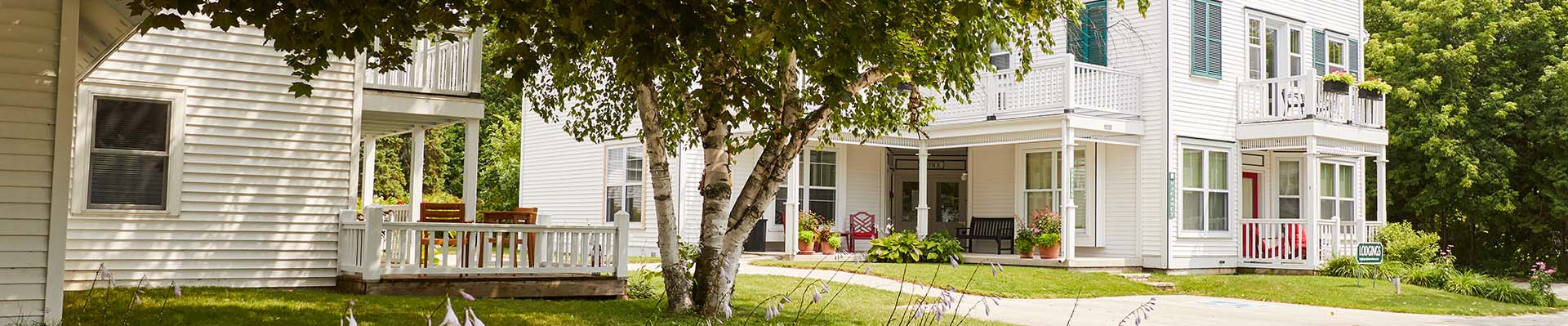 A quaint, old-fashioned inn with wide driveways and open porches.