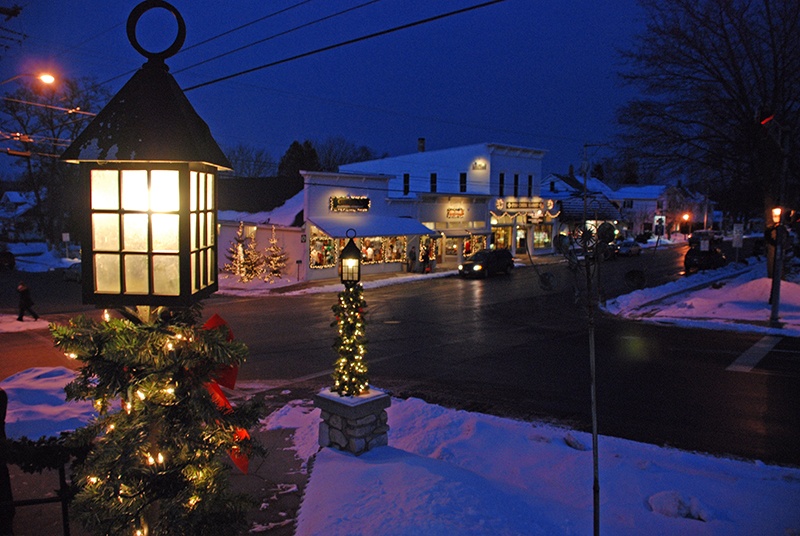 Downtown Fish Creek decorated for Christmas at twilight