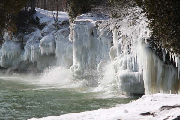 Cave Point icicles at lake level.