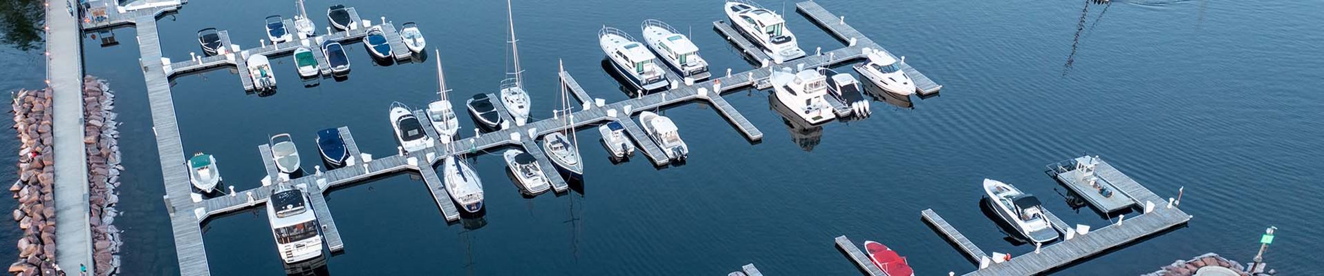 Aerial view of a marina.