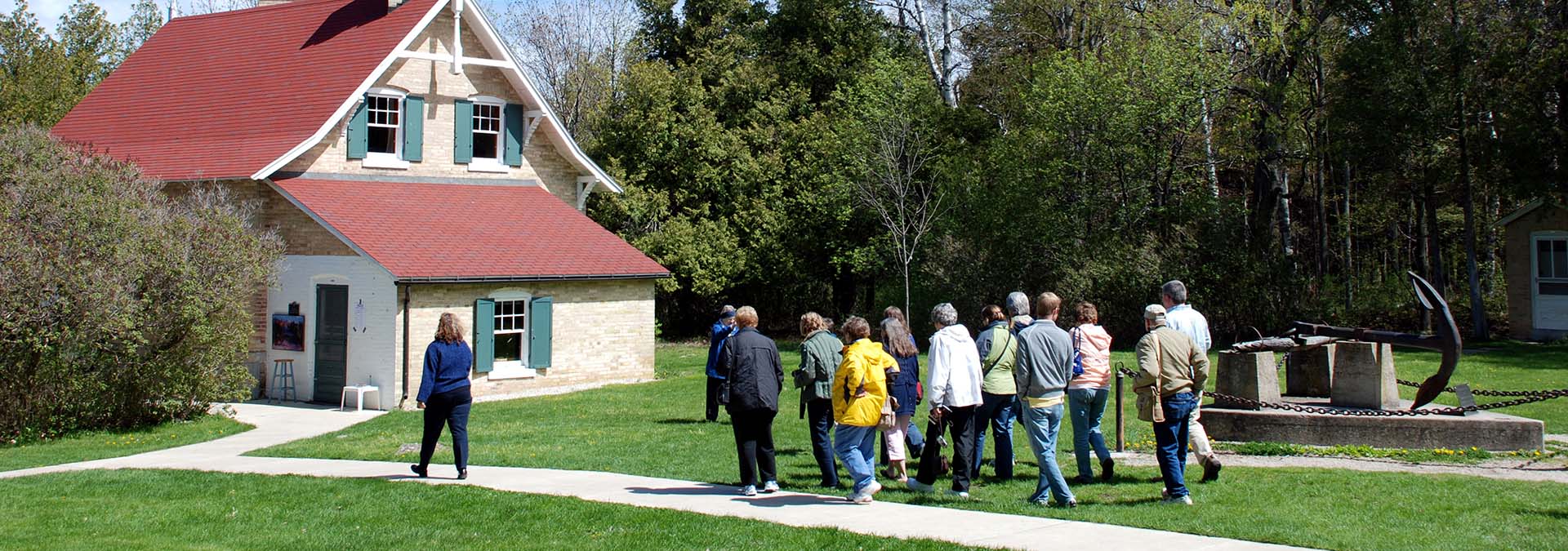 A group walks together in Door County, a popular destination for meetings and group to travel for business. 