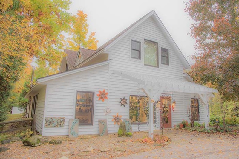 21 Beautiful Door County Cabins 8. The Treehouse at Plum Bottom, Egg Harbor