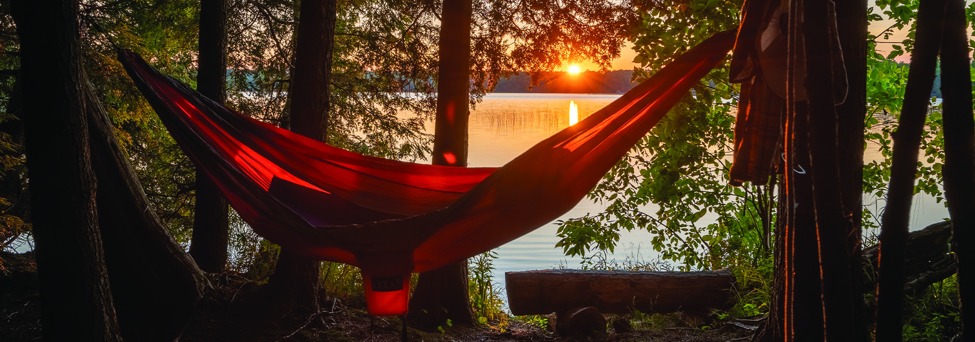 Happy Camping: Things to Do Outdoors Happy Camping: Things to Do Outdoors