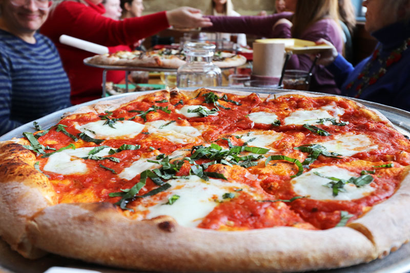 Your Guide to the Best Door County Pizza & Pizzerias Wild Tomato