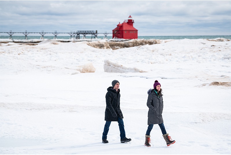 Sturgeon Bay Pierhead Light