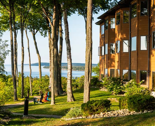 Egg Harbor Lodging