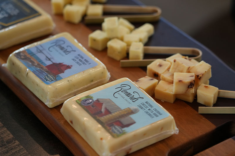 3-Day Culinary Tour of Door County Renards Cheese