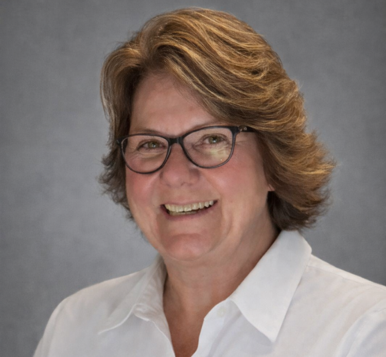Headshot of Sue Schwartz.